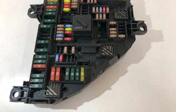 BMW 5 GT F07 Fuse box set 1670499