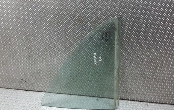 Toyota Avensis T250 Rear vent window glass 