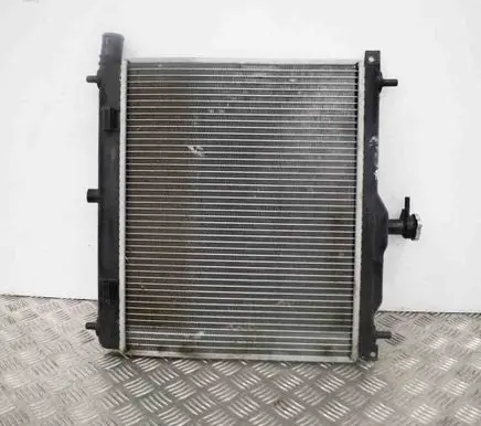 Hyundai i10 Coolant radiator