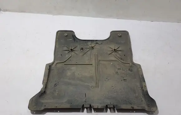 Volkswagen Taigo Engine splash shield/under tray 2Q0825236G