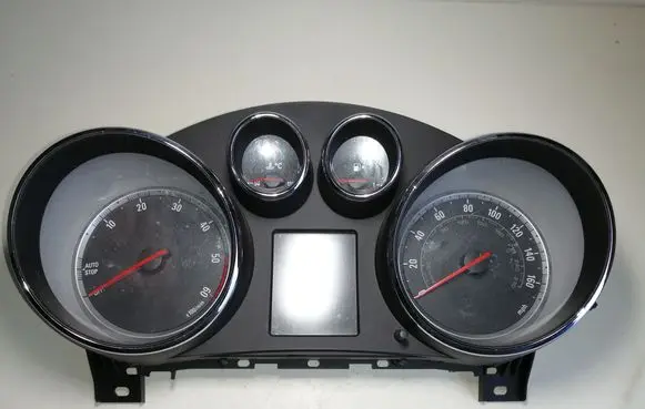 Opel Insignia A Speedometer (instrument cluster) 20930204