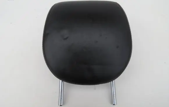 Porsche Cayenne (9PA) Rear seat headrest 