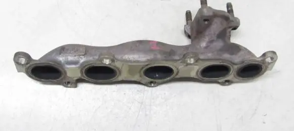 Honda CR-V Exhaust manifold