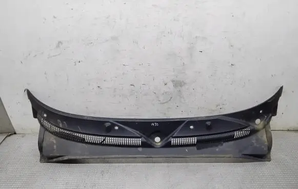 Dodge Durango Wiper trim