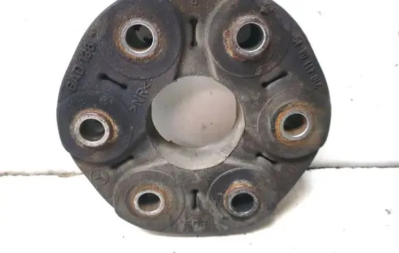Mercedes-Benz GLK (X204) Rear prop shaft donut coupling/joint A2104110415