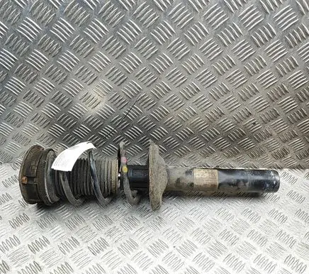 Volkswagen PASSAT B8 Front shock absorber/damper 3Q0413031BN