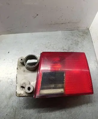 Audi A6 S6 C4 4A Tailgate rear/tail lights 4a0945094