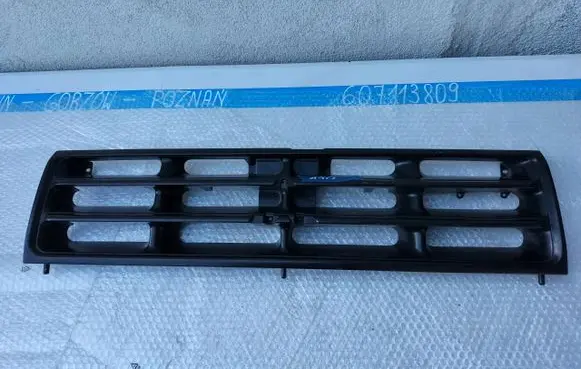 Mitsubishi Pajero Pinin Front bumper upper radiator grill MR300643144