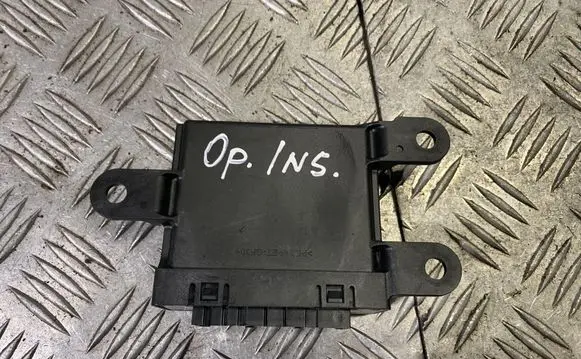 Opel Insignia A Parking PDC control unit/module 13354532