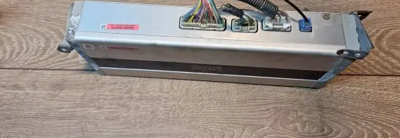 Lexus IS 200-300 Sound amplifier 862800w470