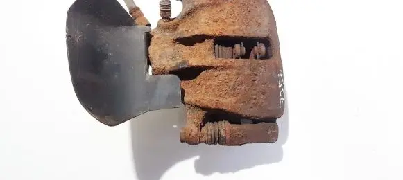 Volkswagen Golf III Front brake caliper