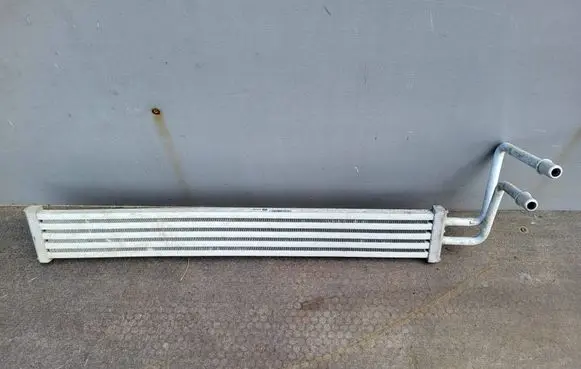 BMW 7 F01 F02 F03 F04 Power steering radiator 17217570100 7570100
