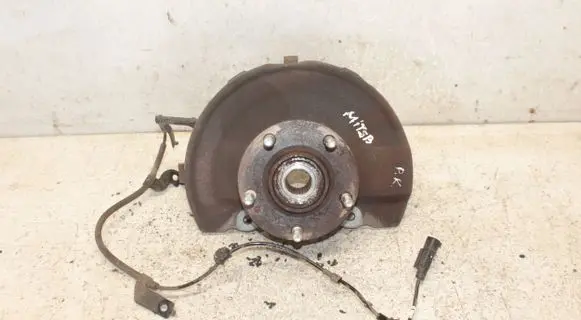 Mitsubishi Outlander Front wheel hub
