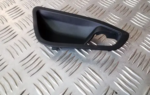 BMW 1 F20 F21 Other rear door trim element 7270976