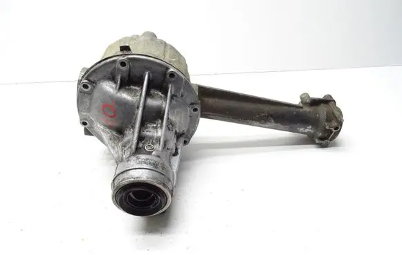 Suzuki Grand Vitara I Rear axle beam with reductor 