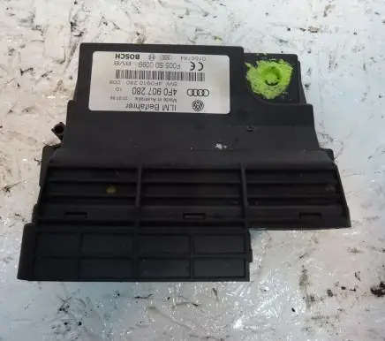 Audi Q7 4L Engine control unit/module 4F0907280