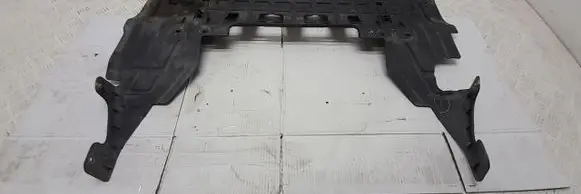 Engine splash shield/under tray