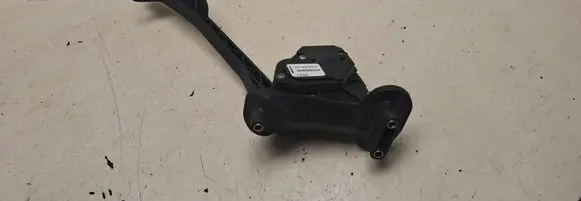 Volvo S60 Accelerator throttle pedal 6PV00853701 30636004 10434