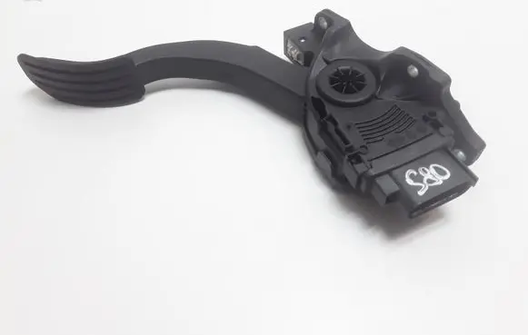 Volvo S80 Accelerator throttle pedal 6G929F836BC