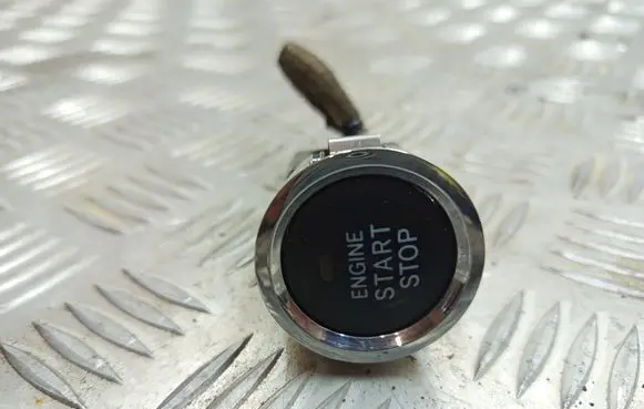 Toyota Corolla Verso AR10 Engine start stop button switch 15A710