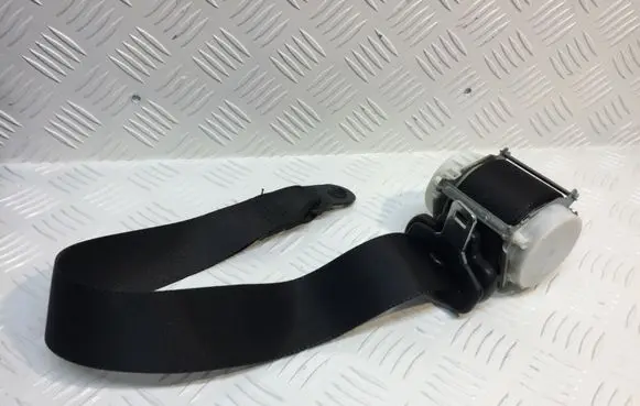 Ford Focus Front seatbelt 4M51A61295AK