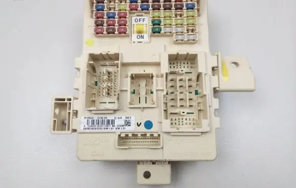 Hyundai Tucson TL Fuse box set 91950D3610