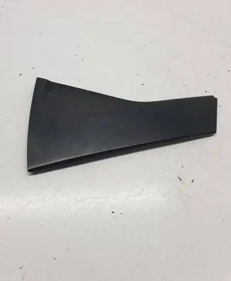 Nissan Qashqai Other rear door trim element 82291JD01A
