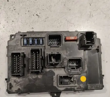 Peugeot 407 BSM Control unit 