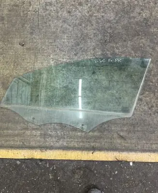 Volvo V60 Front door window glass four-door