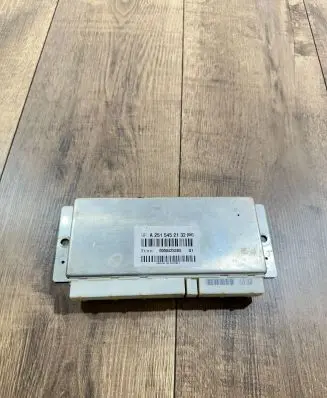 Mercedes-Benz GL X164 Suspension control unit/module A2515452132 00004253B5