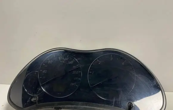 Toyota Avensis T250 Speedometer (instrument cluster) 8380005630H MB2574109865