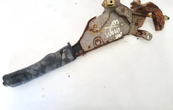 Handbrake/parking brake lever assembly