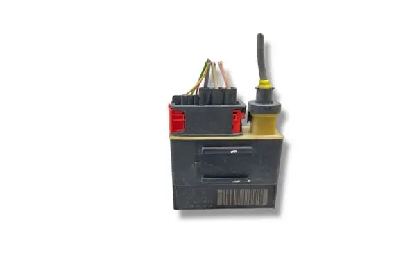 Glow plug pre-heat relay