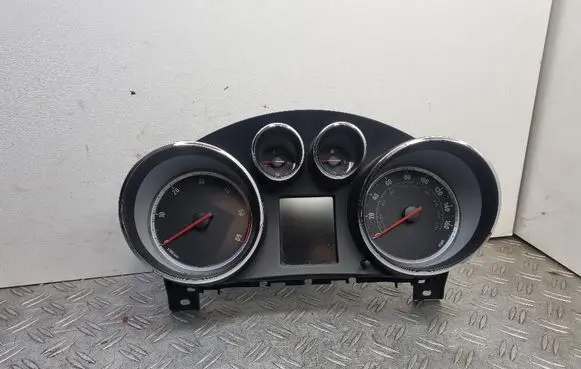 Opel Insignia A Speedometer (instrument cluster) 22783074 365903926 ACHD
