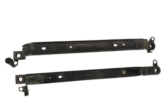 Volvo S90, V90 Fuel tank mounting bracket 31432749
