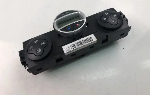 Renault Scenic II - Grand scenic II Interior fan control switch 8200501465