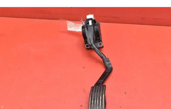 Peugeot 407 Accelerator throttle pedal 9650341780