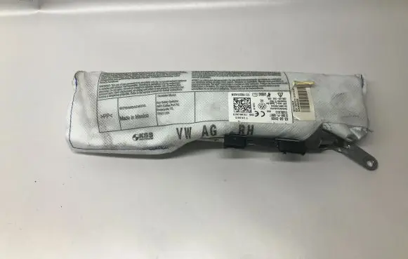 Volkswagen Jetta VII Seat airbag 17A880242D