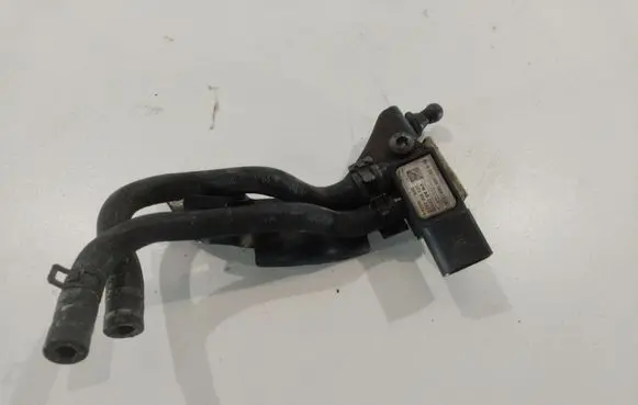 Audi A4 S4 B8 8K Exhaust gas pressure sensor 059906051C