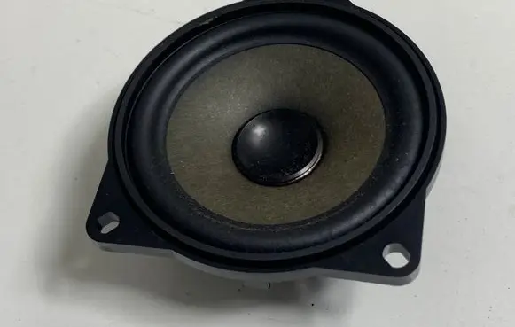 Mini Cooper Countryman R60 Front door speaker 9804157