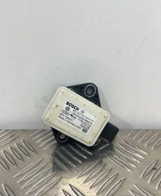 Audi A4 S4 B7 8E 8H ESP acceleration yaw rate sensor 8E0907637B 0265005618 3004330