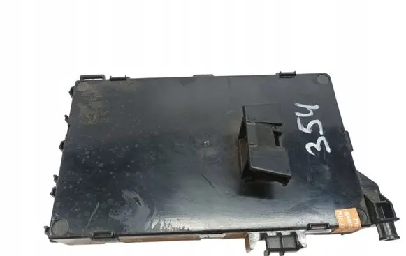 Renault Clio II BSM Control unit P8200272302