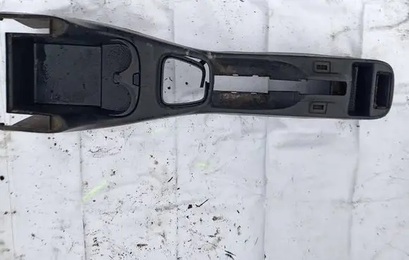 Mazda 626 Cup holder 789012345