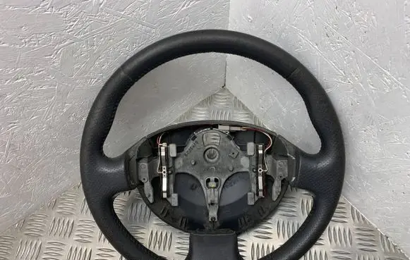 Renault Megane II Steering wheel 8200106306E