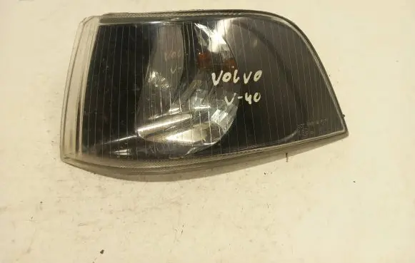 Volvo S40, V40 Front indicator light 18a114b