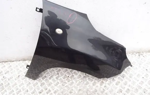 Fiat 500L Fender 135n1