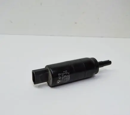 BMW 5 F10 F11 Windscreen/windshield washer pump 7217792
