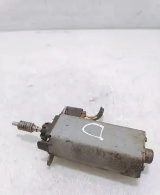 BMW 7 G11 G12 Seat adjustment motor 