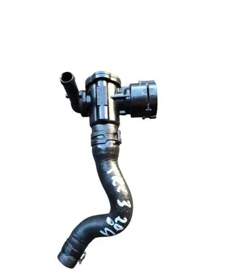Engine coolant pipe/hose