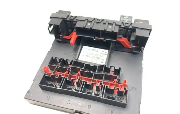Volkswagen Jetta V Comfort/convenience module 3C0937049P F005V00599